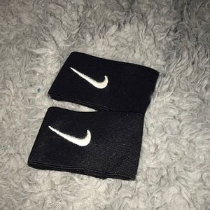 Women’s Nike Shin Guard Stays